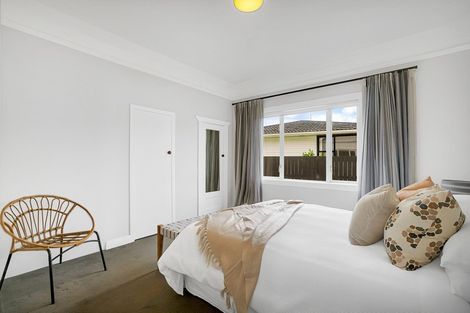 Photo of property in 36a Hereford Street, Te Atatu Peninsula, Auckland, 0610