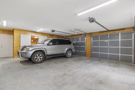 Photo of property in 308 Timaru Road, Waimate, 7978