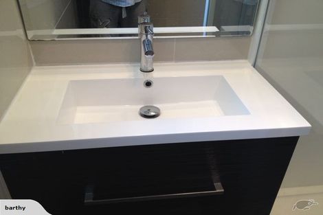 Photo of property in 2/10 Mahon Place, Papatoetoe, Auckland, 2025