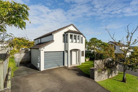 Photo of property in 4/48 Schnapper Rock Road, Schnapper Rock, Auckland, 0632