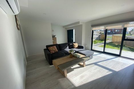 Photo of property in 7b Poruru Close, Papakura, 2110