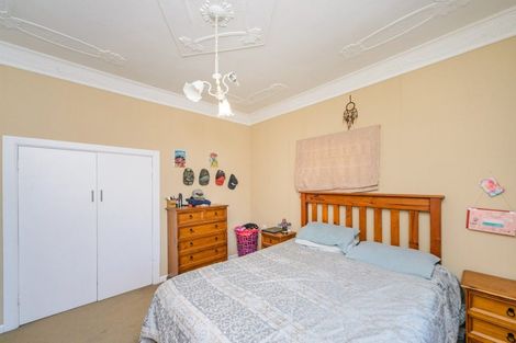 Photo of property in 30 Puriri Terrace, Roslyn, Palmerston North, 4414