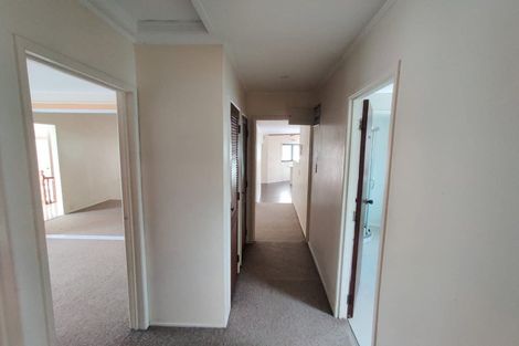 Photo of property in 31 Leaver Place, Weymouth, Auckland, 2103