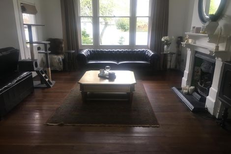 Photo of property in 150 Victoria Street, Cambridge, 3434