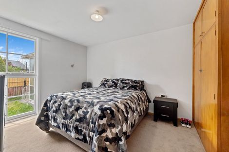 Photo of property in 2/108 Cranford Street, St Albans, Christchurch, 8014