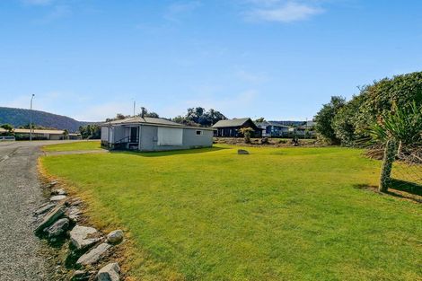 Photo of property in 13 Main Road, Fox Glacier, 7886