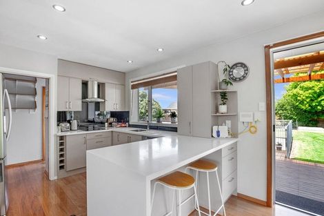 Photo of property in 52 Farrington Avenue, Bishopdale, Christchurch, 8053