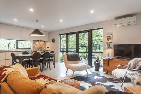 Photo of property in 38 Balfour Street, Mornington, Wellington, 6021