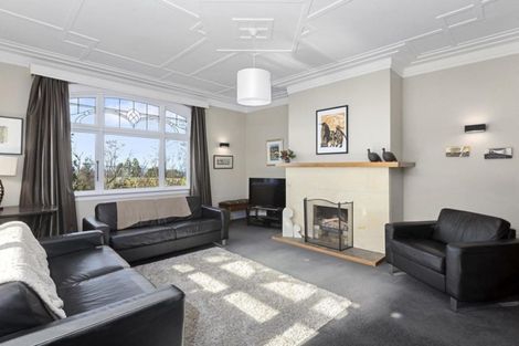 Photo of property in 16 Lawson Street, Roslyn, Dunedin, 9011