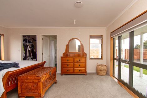 Photo of property in 23 Cashmere Drive, Fitzherbert, Palmerston North, 4410