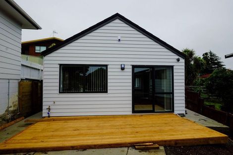 Photo of property in 50 Kennedy Avenue, Forrest Hill, Auckland, 0620