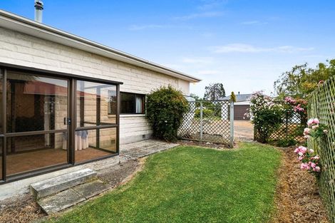 Photo of property in 93 Tiverton Street, Palmerston, 9430