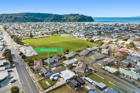 Photo of property in 204 Martyn Road, Whangamata, 3620