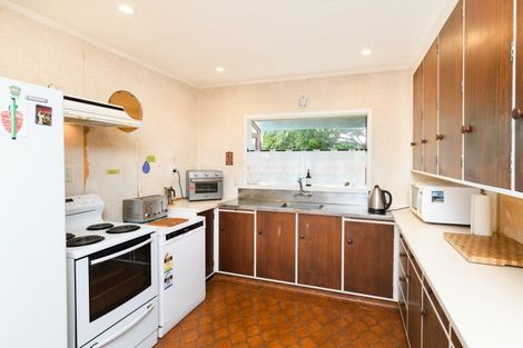 Photo of property in 50 Pitama Road, Awapuni, Palmerston North, 4412