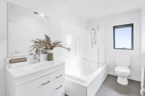 Photo of property in 44 Brittan Drive, Rolleston, 7615