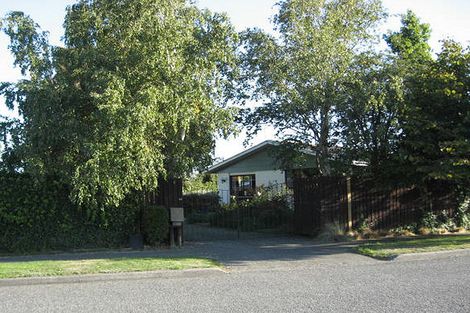 Photo of property in 13 Torlesse Crescent, Darfield, 7510