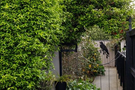 Photo of property in 15 Azure Place, Huntington, Hamilton, 3210