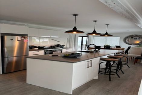 Photo of property in 105 Kaipara Portage Road, Riverhead, 0820