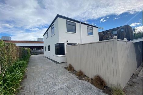 Photo of property in 16 Edgeware Road, St Albans, Christchurch, 8014