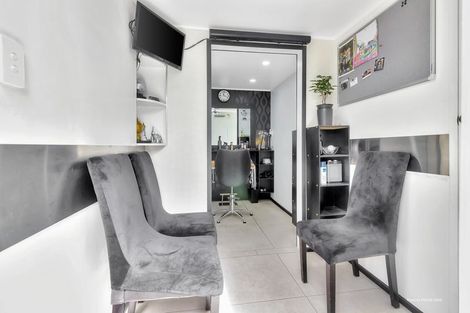 Photo of property in 1/7 Manuia Road, Takanini, 2112