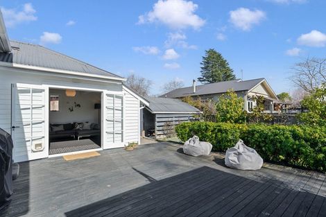 Photo of property in 74 Pownall Street, Masterton, 5810