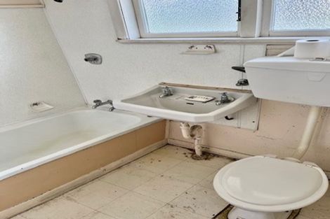 Photo of property in 97 Hillsborough Road, Hillsborough, Auckland, 1042