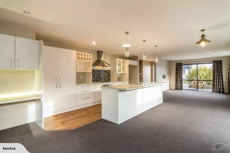 Photo of property in 9 Vittoria Lane, Pegasus, 7612