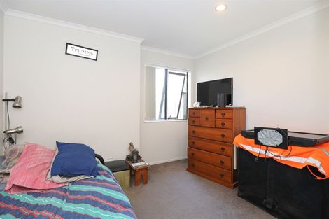 Photo of property in 10 Ribbonwood Close, Te Kauwhata, 3710
