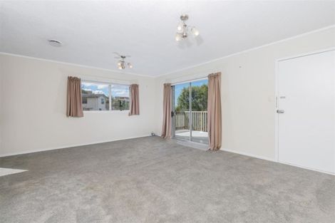 Photo of property in 1/13 Redwing Street, Browns Bay, Auckland, 0630