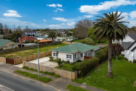 Photo of property in 332 Massey Road, Mangere East, Auckland, 2024