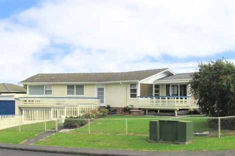 Photo of property in 56 Waitaki Street, Henderson, Auckland, 0612