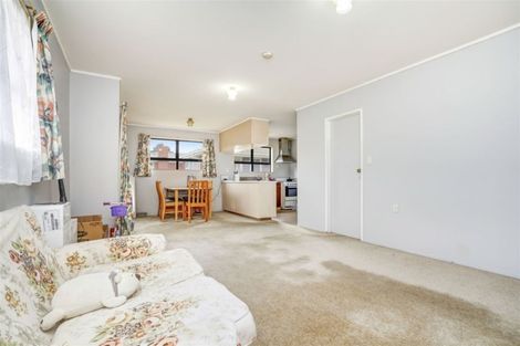 Photo of property in 2 Vista Terrace, Hillcrest, Hamilton, 3216