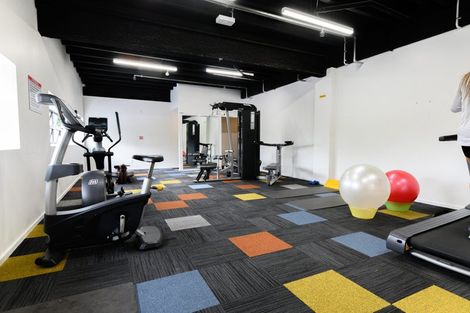 Photo of property in 11e/30 Westward Ho, Glen Eden, Auckland, 0602