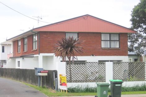 Photo of property in 2/37a Oceanbeach Road, Mount Maunganui, 3116