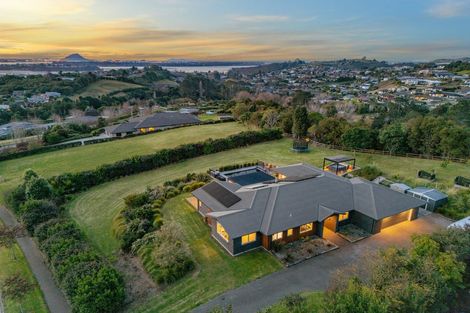 Photo of property in 25 Riverstone Drive, Welcome Bay, Tauranga, 3112