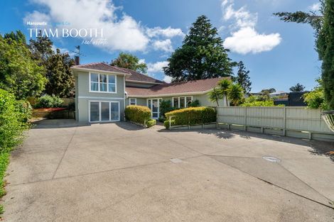 Photo of property in 1/53 Park Road, Glenfield, Auckland, 0629