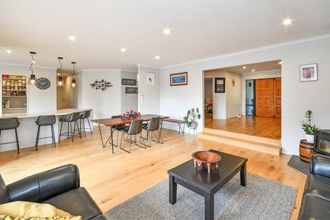 Photo of property in 68 Cooper Road, Ramarama, Drury, 2579