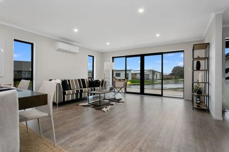 Photo of property in 52 Watkins Road, Cambridge, 3434