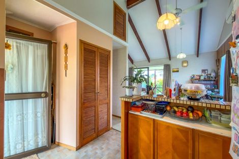 Photo of property in 48 Kon Tiki Road, Whiritoa, Whangamata, 3691
