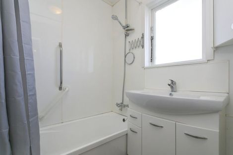 Photo of property in 19 Te Takinga Street, Turangi, 3334