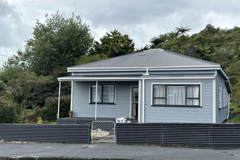 Photo of property in 149 Bright Street, Cobden, Greymouth, 7802