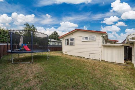 Photo of property in 11a Tobin Place, Richmond Heights, Taupo, 3330