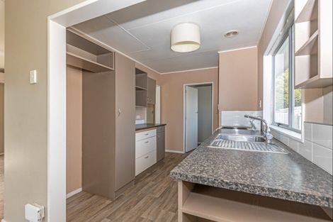 Photo of property in 40 Geraldine Crescent, Cloverlea, Palmerston North, 4412