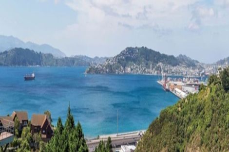 Photo of property in 65 Rama Crescent, Khandallah, Wellington, 6035