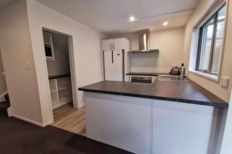 Photo of property in 1/2 Montana Avenue, Ilam, Christchurch, 8041