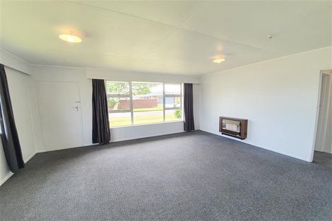 Photo of property in 11 Bruce Place, Highbury, Palmerston North, 4412