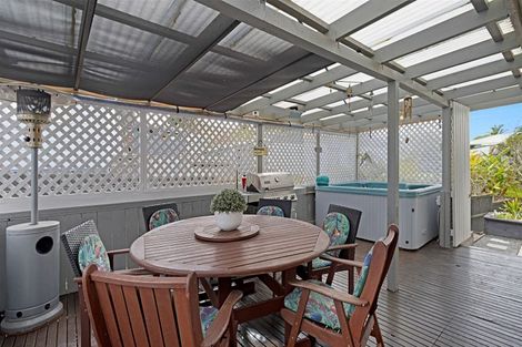 Photo of property in 36 Glynnbrooke Street, Te Atatu South, Auckland, 0610