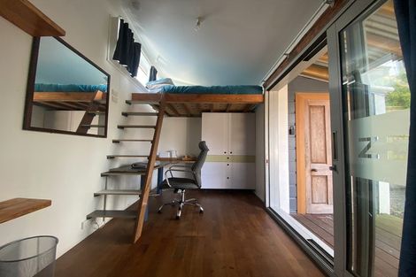 Photo of property in 43 Wilson Street, Newtown, Wellington, 6021