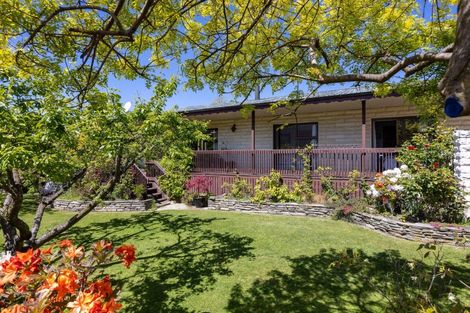 Photo of property in 34 Sargood Drive, Wanaka, 9305