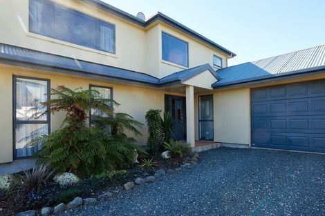 Photo of property in 46 Kotuku Road, South Bay, Kaikoura, 7300